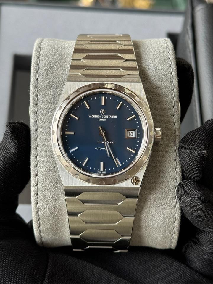 Overseas Blue Steel — Bracelet acier intégré